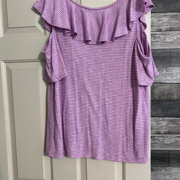 Lane Bryant Cold shoulder top - Picture 3 of 4